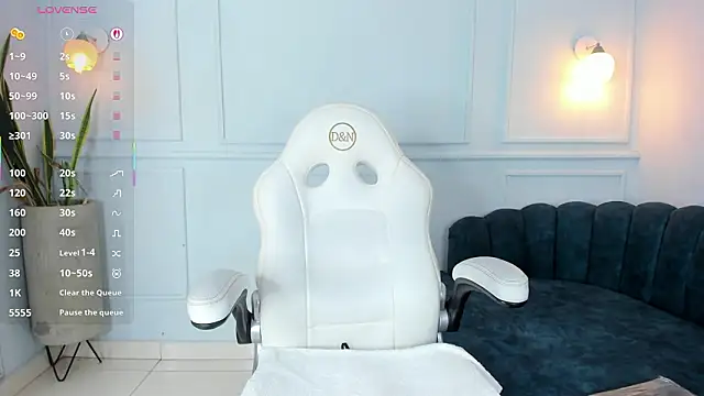 Snapshot of Lia_Velez_ chatting on February 2026 03:47:02 AM Lia Velez online show from February 2026 03:47:02 AM