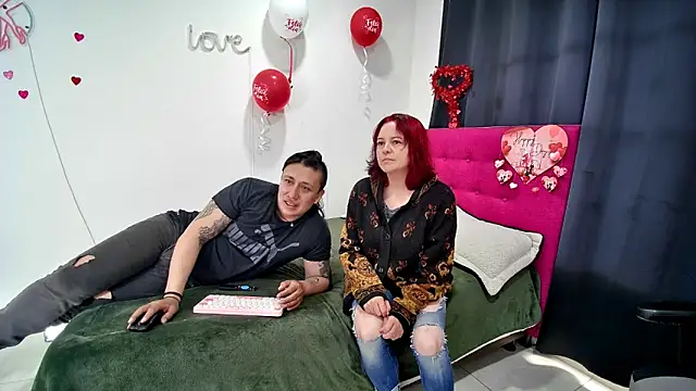 Snapshot of ZOEYJUAN_95 chatting on March 2026 07:54:01 PM ZOEYJUAN 95 online show from March 2026 07:54:01 PM