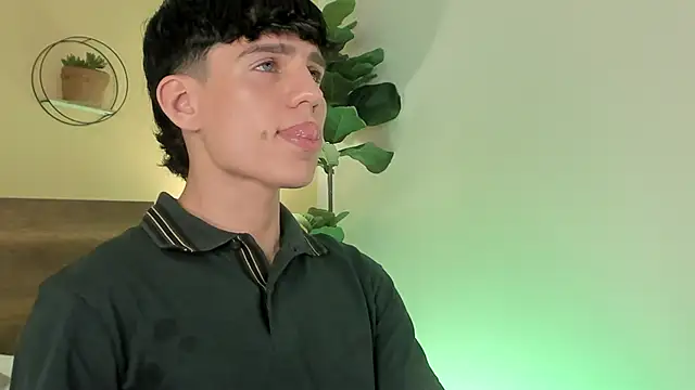 Angel eros  online show from February 2026 06:26:01 AM