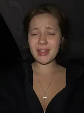 AsynaYuuki online show from February 2026 05:11:01 PM