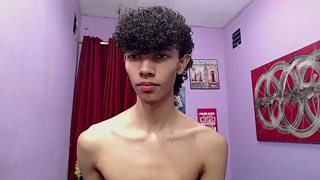 bigcock twinks online show from April 2026 07:18:02 PM