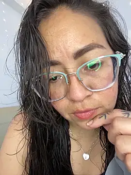 alisbloom online show from February 2026 06:06:02 PM