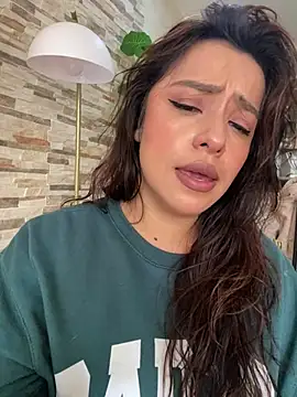 foxxy lover online show from April 2026 05:05:02 PM