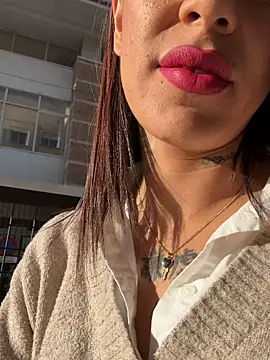 Snapshot of MelaFoxx chatting on February 2026 04:26:01 PM MelaFoxx online show from February 2026 04:26:01 PM