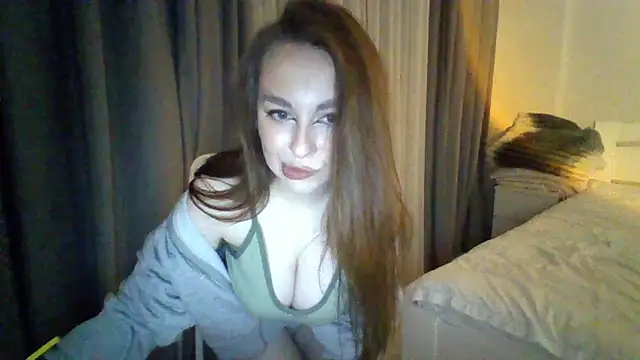 Warmmurr online show from March 2026 08:58:02 PM