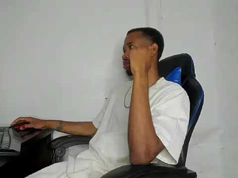 Kofi exotic 2 online show from May 2026 11:57:01 PM