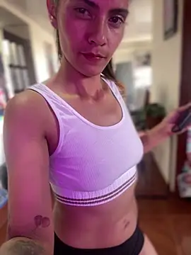 Snapshot of Esperanza_GS chatting on February 2026 08:46:02 PM Esperanza GS online show from February 2026 08:46:02 PM