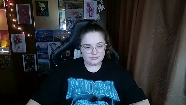 Teasing Dora online show from February 2026 12:07:01 AM