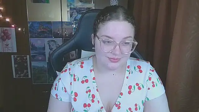 Teasing Dora online show from February 2026 10:52:02 PM