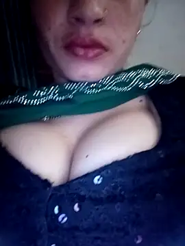 Snapshot of khushi_rawat chatting on February 2026 08:45:01 AM khushi rawat online show from February 2026 08:45:01 AM