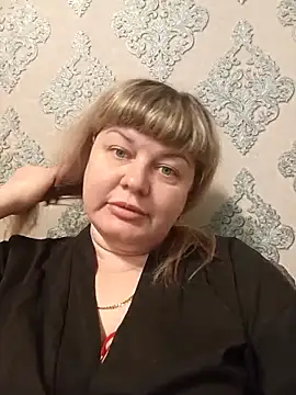 Snapshot of KristinaLowq chatting on February 2026 02:20:02 PM KristinaLowq online show from February 2026 02:20:02 PM