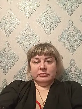 Snapshot of KristinaLowq chatting on February 2026 04:22:01 PM KristinaLowq online show from February 2026 04:22:01 PM