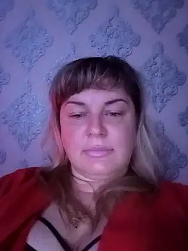 KristinaLowq online show from April 2026 09:20:02 PM