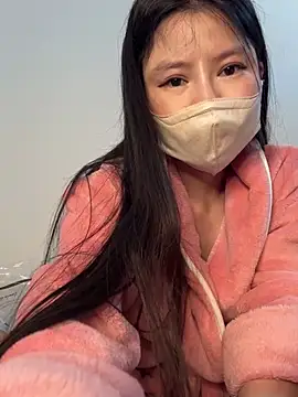 Snapshot of wang1472581 chatting on February 2026 03:37:02 PM wang1472581 online show from February 2026 03:37:02 PM