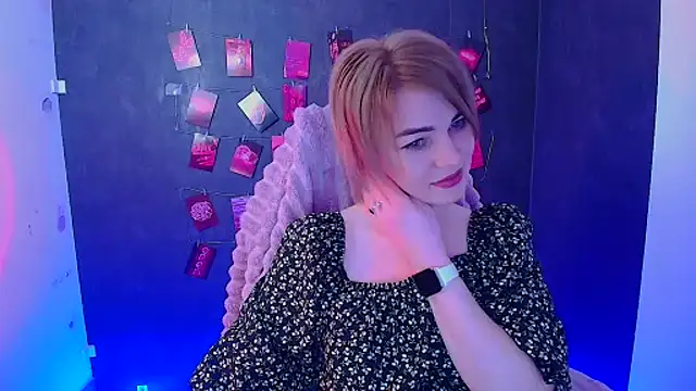 Snapshot of CuttieEmma chatting on February 2026 12:34:01 PM CuttieEmma online show from February 2026 12:34:01 PM