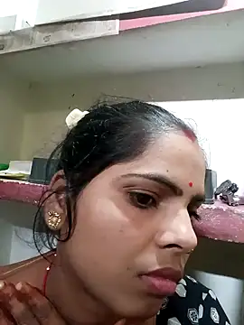 Priyakoli4568 online show from February 2026 11:08:01 AM