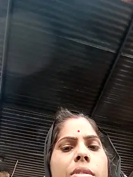 Priyakoli4568 online show from April 2026 12:46:02 AM