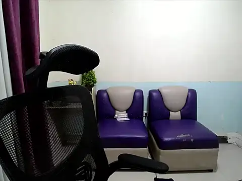 devine goddess online show from May 2026 12:17:02 AM