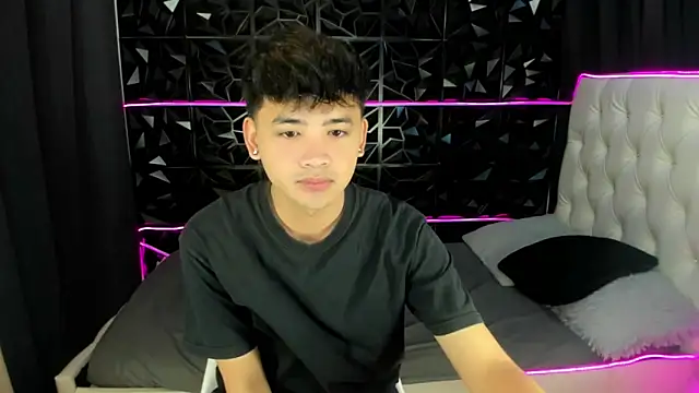 spoiledmycock online show from February 2026 03:22:01 AM