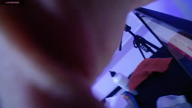 Lynn turner online show from March 2026 02:02:02 PM