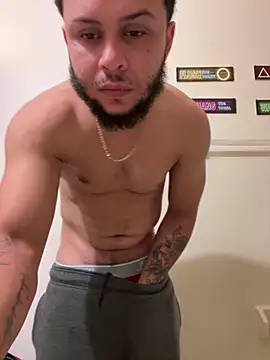 Tu PaPi Favorito online show from February 2026 03:15:01 AM