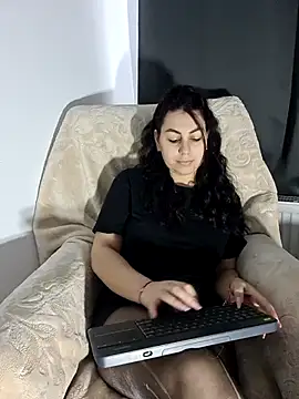 AbellaDesiree online show from March 2026 07:15:01 AM