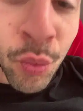 robeertiito online show from April 2026 02:21:01 PM