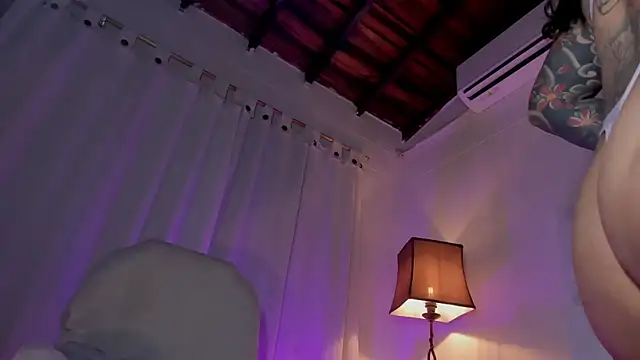 Victoria-swan online show from February 2026 12:05:02 PM