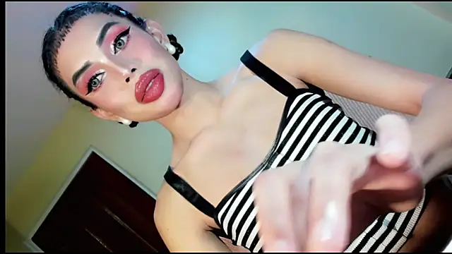 Snapshot of tiffanymers chatting on February 2026 06:18:02 AM tiffanymers online show from February 2026 06:18:02 AM