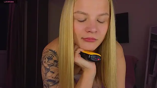 meowbaaby online show from April 2026 04:07:02 PM