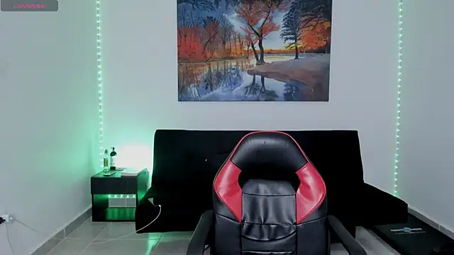 Snapshot of ryanwhite3 chatting on February 2026 12:03:01 AM ryanwhite3 online show from February 2026 12:03:01 AM