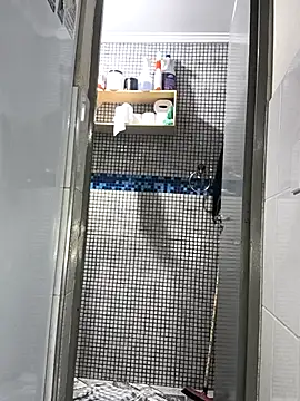 Dree4i20 online show from March 2026 08:39:01 PM