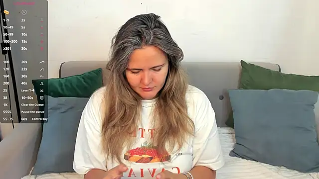 LilyBel online show from July 2026 01:05:02 AM