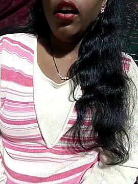 Snapshot of Parul-009 chatting on January 2026 07:11:01 PM Parul-009 online show from January 2026 07:11:01 PM