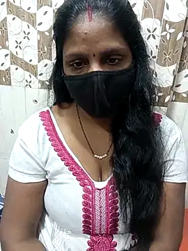 Snapshot of Parul-009 chatting on February 2026 05:55:01 AM Parul-009 online show from February 2026 05:55:01 AM