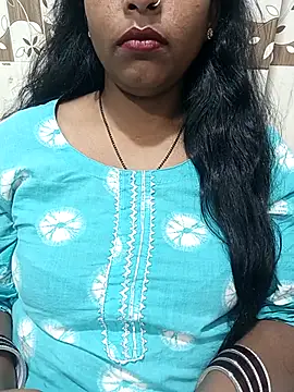 Snapshot of Parul-009 chatting on February 2026 08:05:01 PM Parul-009 online show from February 2026 08:05:01 PM