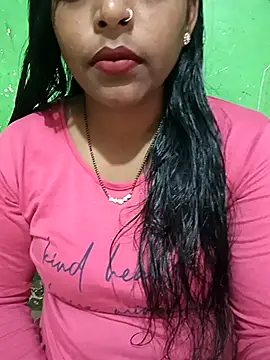 Snapshot of Parul-009 chatting on February 2026 04:02:02 AM Parul-009 online show from February 2026 04:02:02 AM