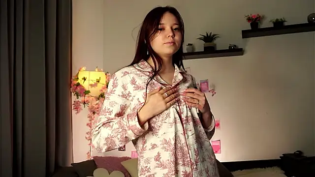 Snapshot of ManyMercuri chatting on February 2026 02:05:01 PM ManyMercuri online show from February 2026 02:05:01 PM