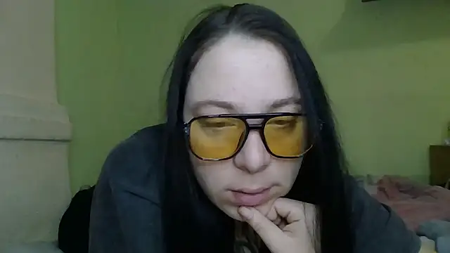 MillaSourety online show from February 2026 08:53:01 AM