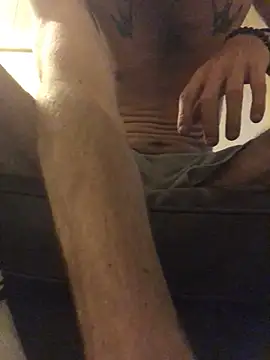 pezzerb7 online show from July 2026 08:46:01 PM