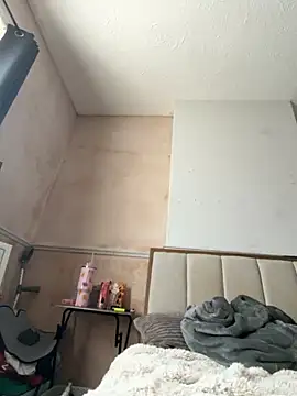 Paige love online show from March 2026 10:29:02 AM