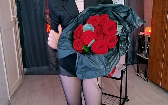 Snapshot of marty_bree chatting on February 2026 10:33:01 AM marty bree online show from February 2026 10:33:01 AM