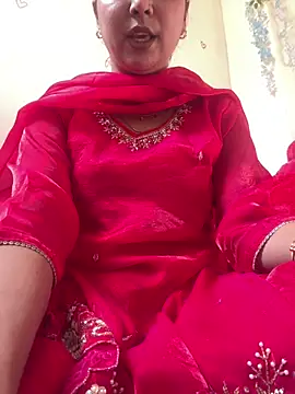 Snapshot of kavyababy00 chatting on February 2026 04:20:02 AM kavyababy00 online show from February 2026 04:20:02 AM