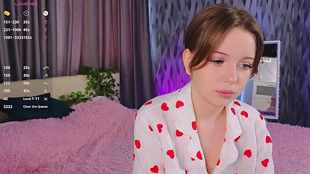 Snapshot of HaggledParasail chatting on February 2026 07:10:02 AM HaggledParasail online show from February 2026 07:10:02 AM