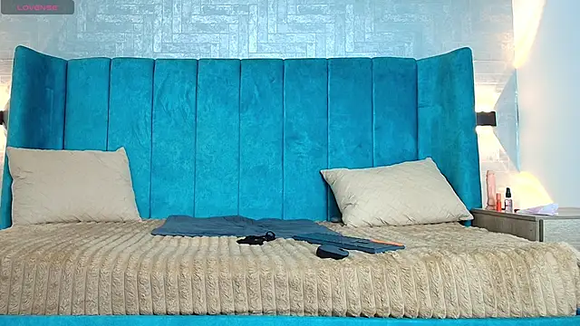 Snapshot of dulcenena_moon chatting on February 2026 11:25:02 AM dulcenena moon online show from February 2026 11:25:02 AM