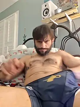 Snapshot of TrndSettr chatting on February 2026 02:05:02 AM TrndSettr online show from February 2026 02:05:02 AM