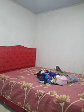 Cris18sexy online show from June 2026 04:53:02 PM