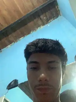 Snapshot of Adan21_cm chatting on May 2026 06:32:03 AM Adan21 cm online show from May 2026 06:32:03 AM