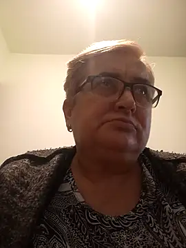 SusanStar874 online show from March 2026 04:01:01 PM