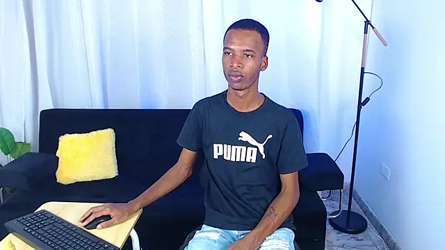 gusy 18 online show from February 2026 08:27:01 PM